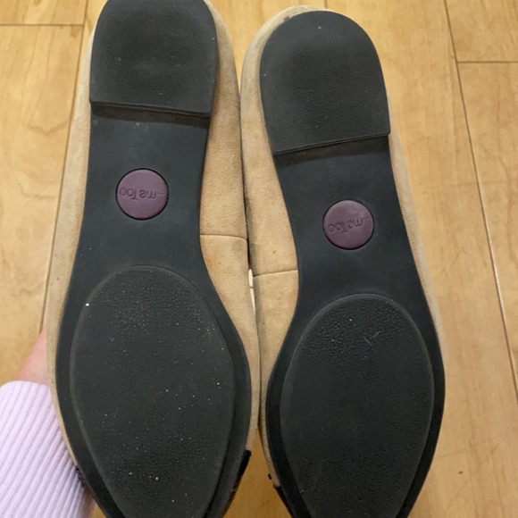 Tan and black cap toe ballet flats - Picture 3 of 5